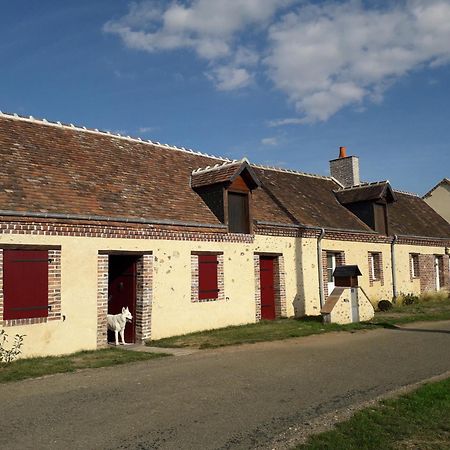 Gites Les Terriers Saint-Jean-Froidmentel Екстер'єр фото