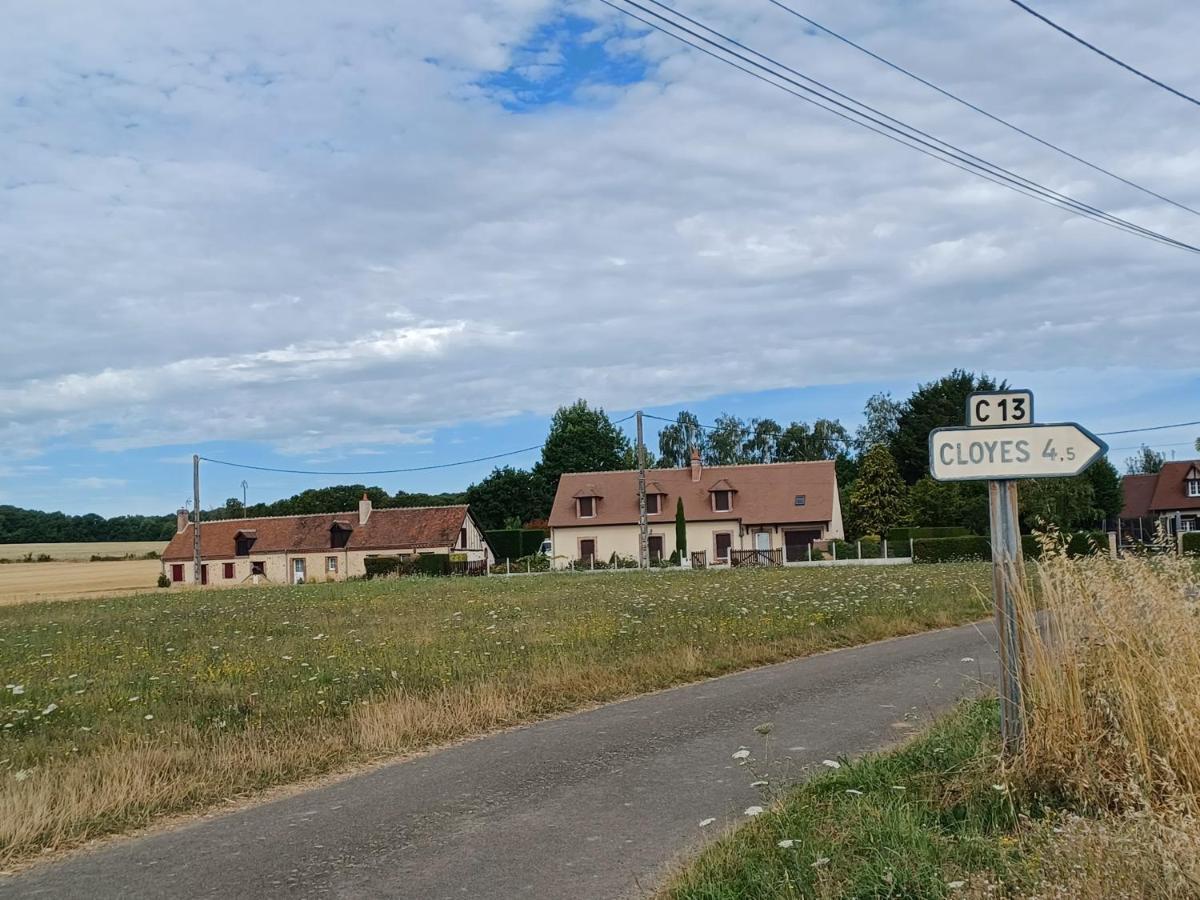Gites Les Terriers Saint-Jean-Froidmentel Екстер'єр фото